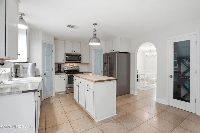 3159 ASH HARBOR Drive E, Jacksonville, FL 32224
