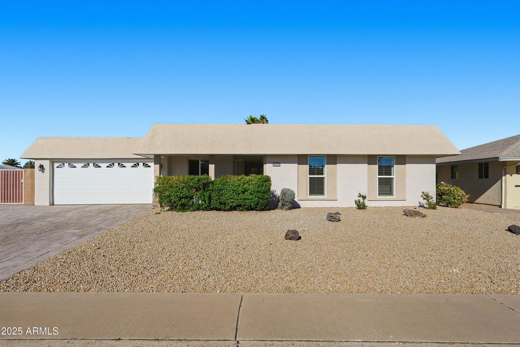 9942 W CAMEO Drive, Sun City, AZ 85351