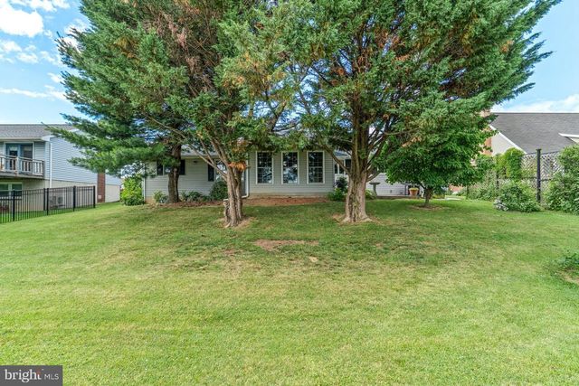 1118 GARDEN AVE, Lebanon, PA 17046