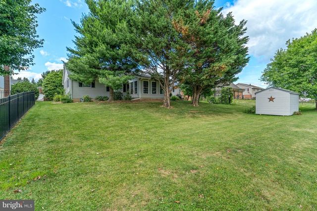 1118 GARDEN AVE, Lebanon, PA 17046