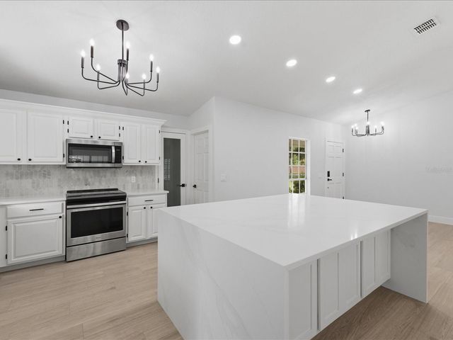 505 LAKE CHARM DRIVE, Oviedo, FL 32765