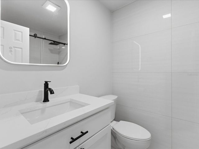 505 LAKE CHARM DRIVE, Oviedo, FL 32765