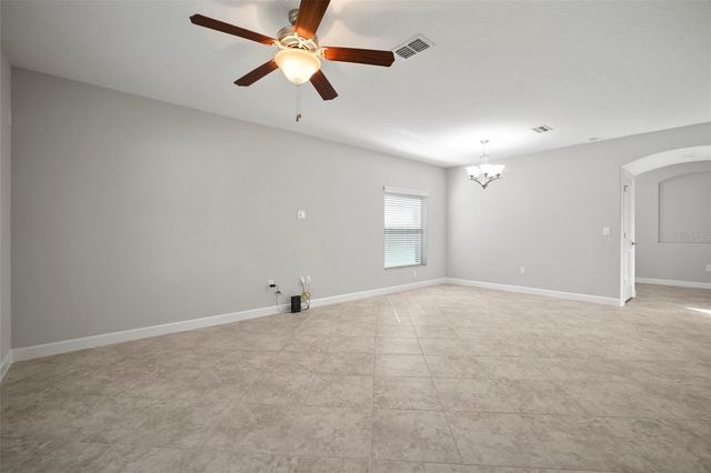 1653 LUDINGTON AVENUE, Wesley Chapel, FL 33543