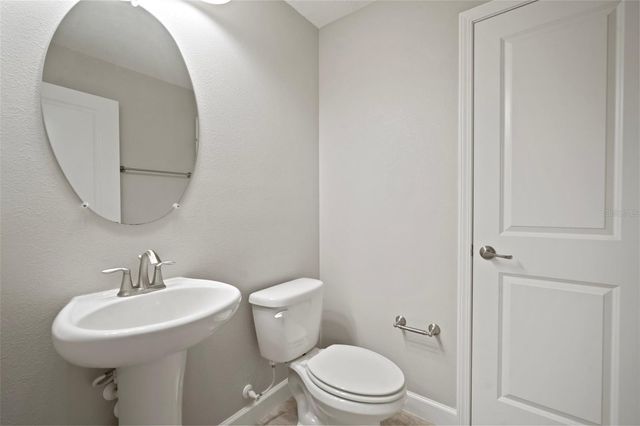 1653 LUDINGTON AVENUE, Wesley Chapel, FL 33543