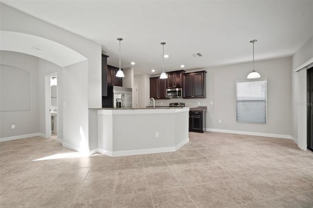 1653 LUDINGTON AVENUE, Wesley Chapel, FL 33543