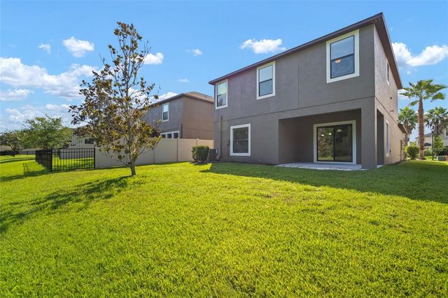 1653 LUDINGTON AVENUE, Wesley Chapel, FL 33543