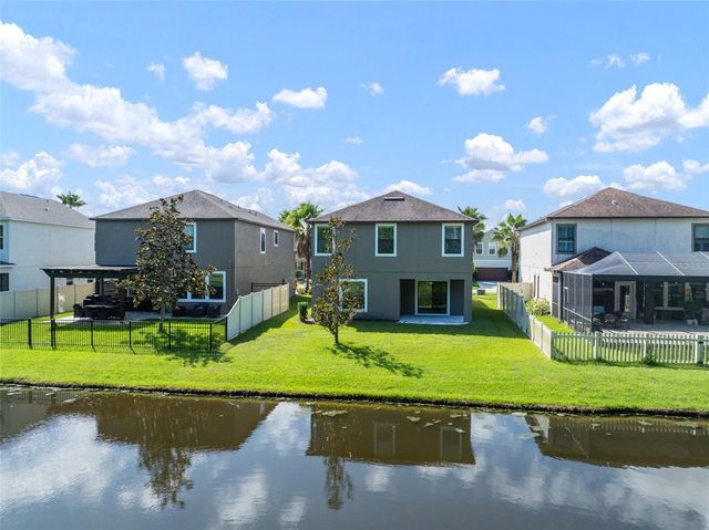 1653 LUDINGTON AVENUE, Wesley Chapel, FL 33543