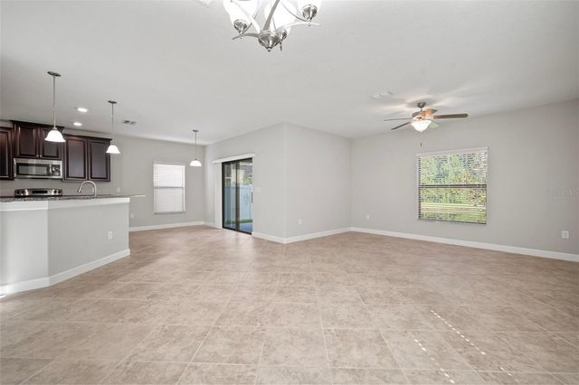 1653 LUDINGTON AVENUE, Wesley Chapel, FL 33543