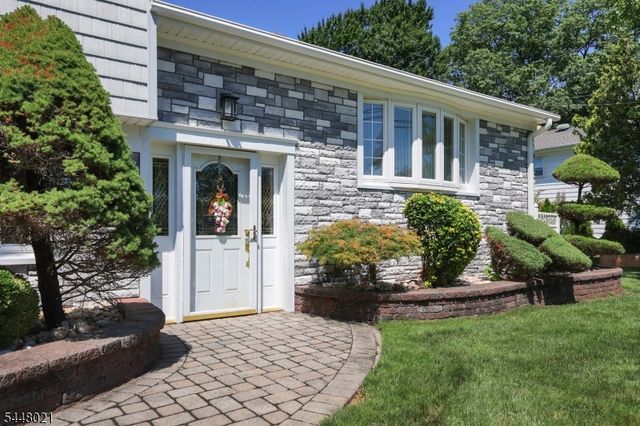 118 Liberty St, Clark Twp., NJ 07066