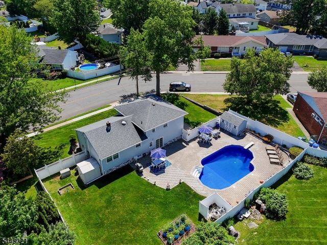 118 Liberty St, Clark Twp., NJ 07066