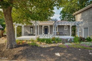 142 Lake Haven Drive, Johnson City, TN 37615