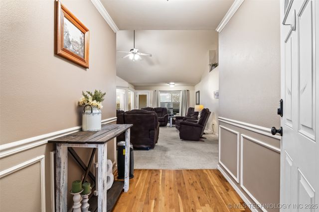 12106 N 107th Court E, Collinsville, OK 74021