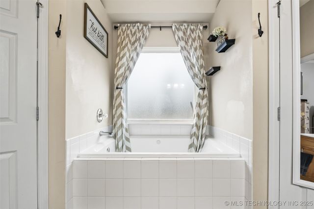 12106 N 107th Court E, Collinsville, OK 74021