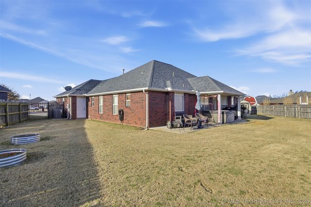 12106 N 107th Court E, Collinsville, OK 74021