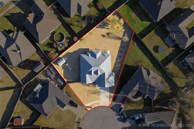 12106 N 107th Court E, Collinsville, OK 74021