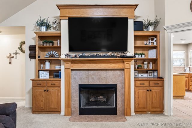 12106 N 107th Court E, Collinsville, OK 74021