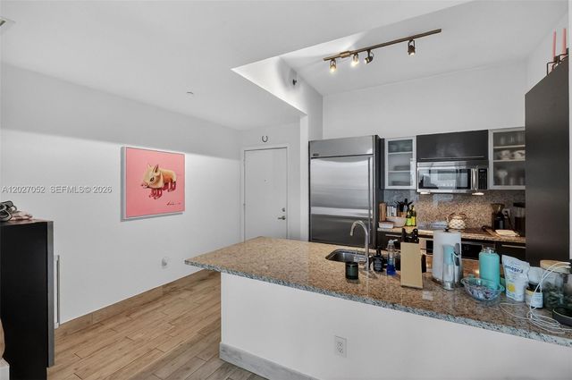 950 Brickell Bay Drive 4504, Miami, FL 33131