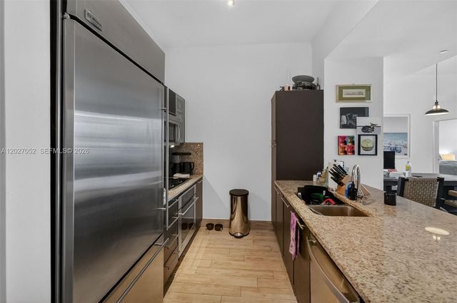 950 Brickell Bay Drive 4504, Miami, FL 33131