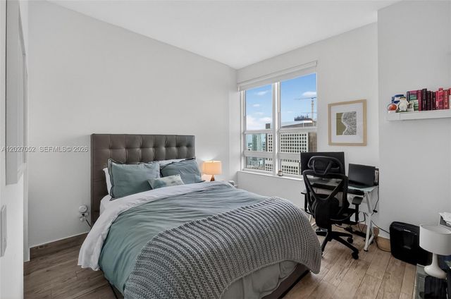 950 Brickell Bay Drive 4504, Miami, FL 33131