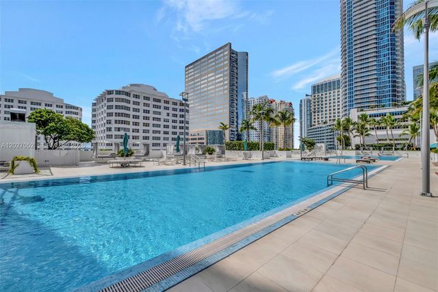 950 Brickell Bay Drive 4504, Miami, FL 33131