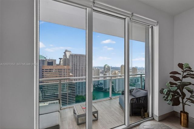 950 Brickell Bay Drive 4504, Miami, FL 33131