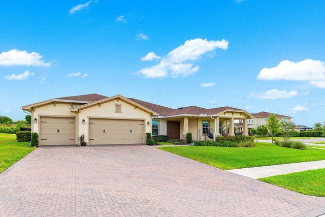 962 Castaway Court, Loxahatchee, FL 33470