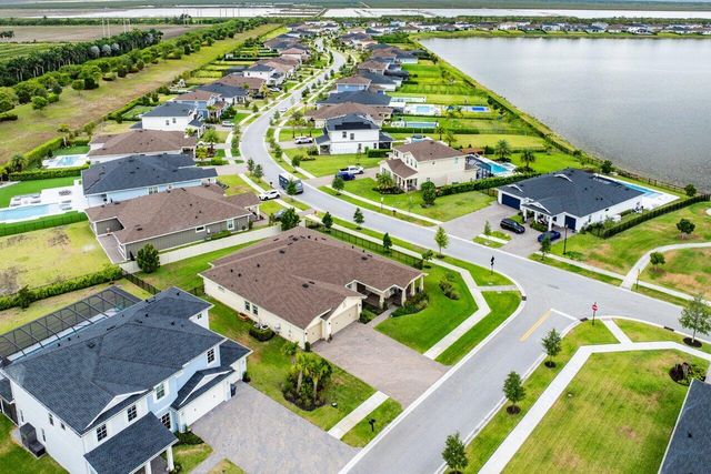 962 Castaway Court, Loxahatchee, FL 33470