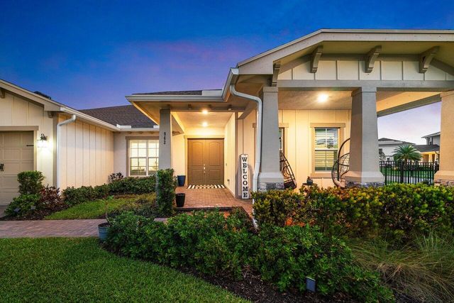 962 Castaway Court, Loxahatchee, FL 33470