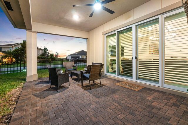 962 Castaway Court, Loxahatchee, FL 33470