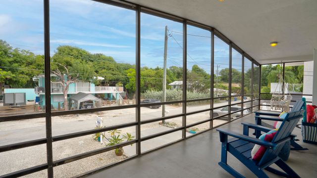 137 Pacific Avenue, Key Largo, FL 33070
