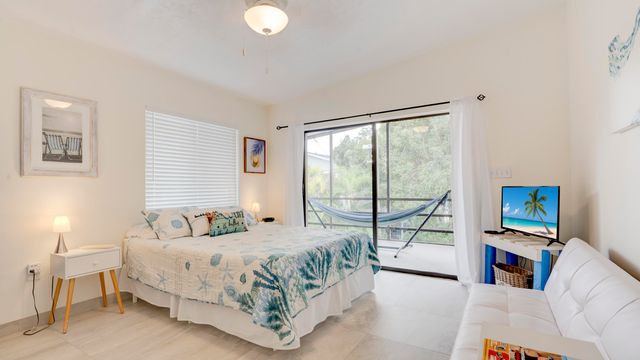 137 Pacific Avenue, Key Largo, FL 33070