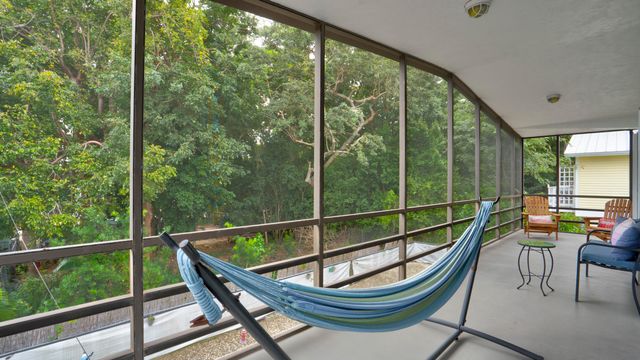 137 Pacific Avenue, Key Largo, FL 33070