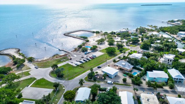 137 Pacific Avenue, Key Largo, FL 33070