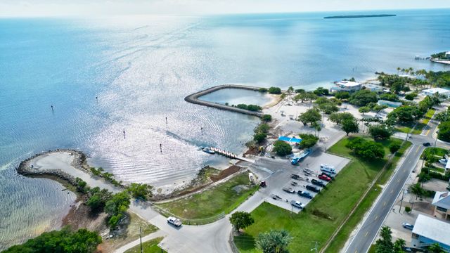 137 Pacific Avenue, Key Largo, FL 33070