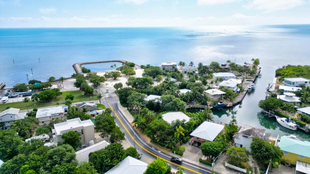 137 Pacific Avenue, Key Largo, FL 33070