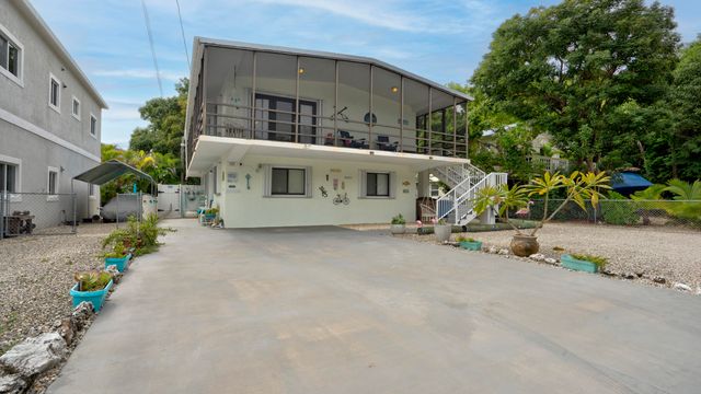137 Pacific Avenue, Key Largo, FL 33070