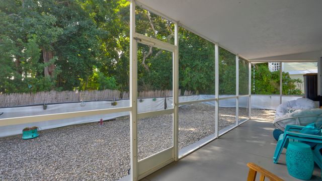 137 Pacific Avenue, Key Largo, FL 33070