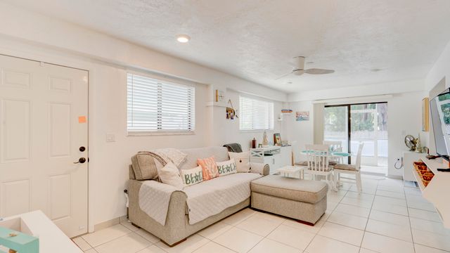 137 Pacific Avenue, Key Largo, FL 33070