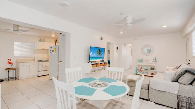 137 Pacific Avenue, Key Largo, FL 33070