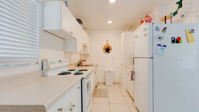 137 Pacific Avenue, Key Largo, FL 33070