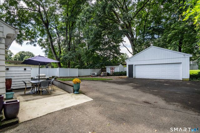55 Sequin Street, Newington, CT 06111