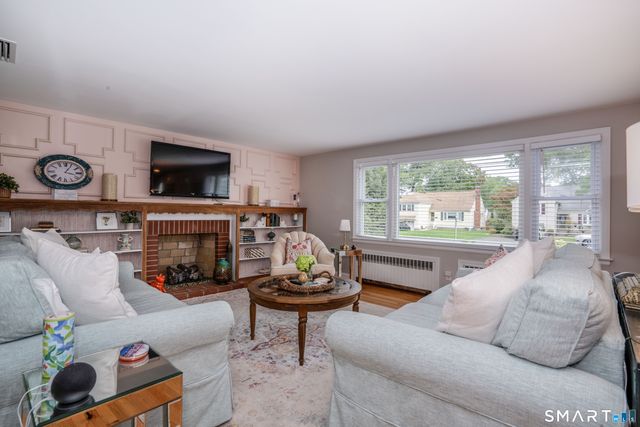 55 Sequin Street, Newington, CT 06111