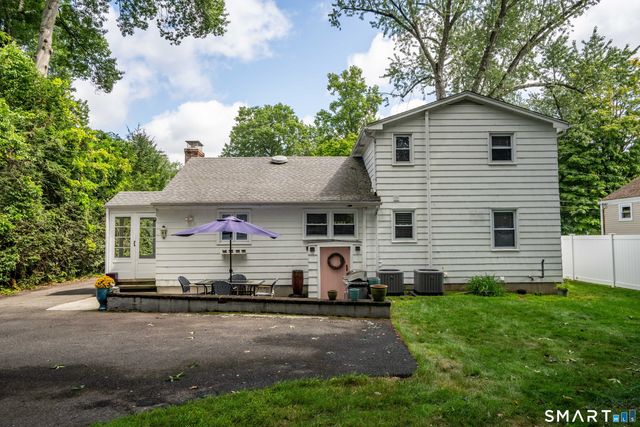 55 Sequin Street, Newington, CT 06111