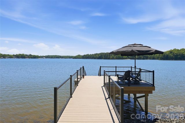 420 Skysail Road, Salisbury, NC 28146