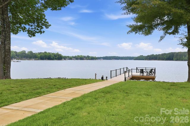 420 Skysail Road, Salisbury, NC 28146