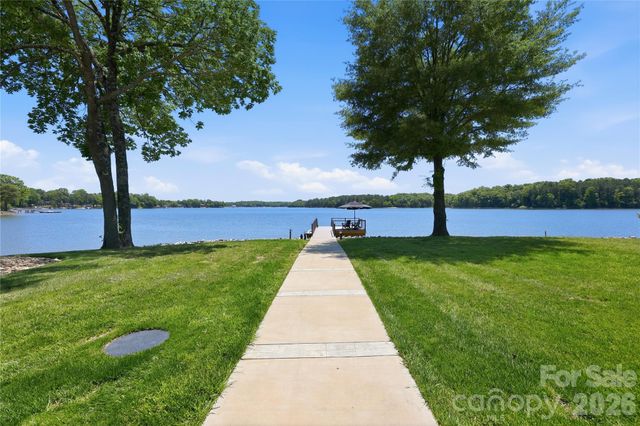 420 Skysail Road, Salisbury, NC 28146