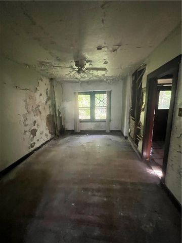 6919 Churchland Street, Lincoln-larimer, PA 15206