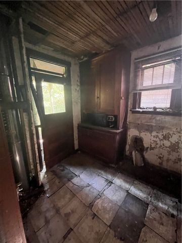 6919 Churchland Street, Lincoln-larimer, PA 15206