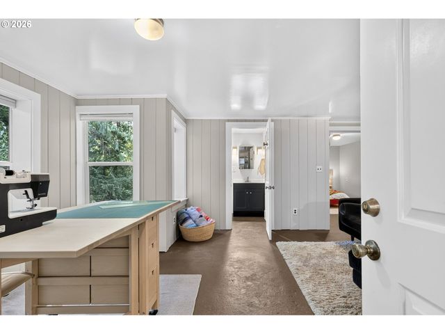 8625 Sw 10th Ave, Portland, OR 97219