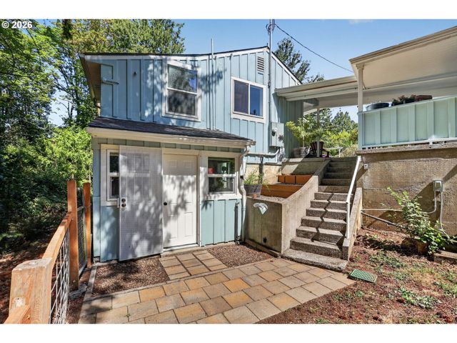 8625 Sw 10th Ave, Portland, OR 97219